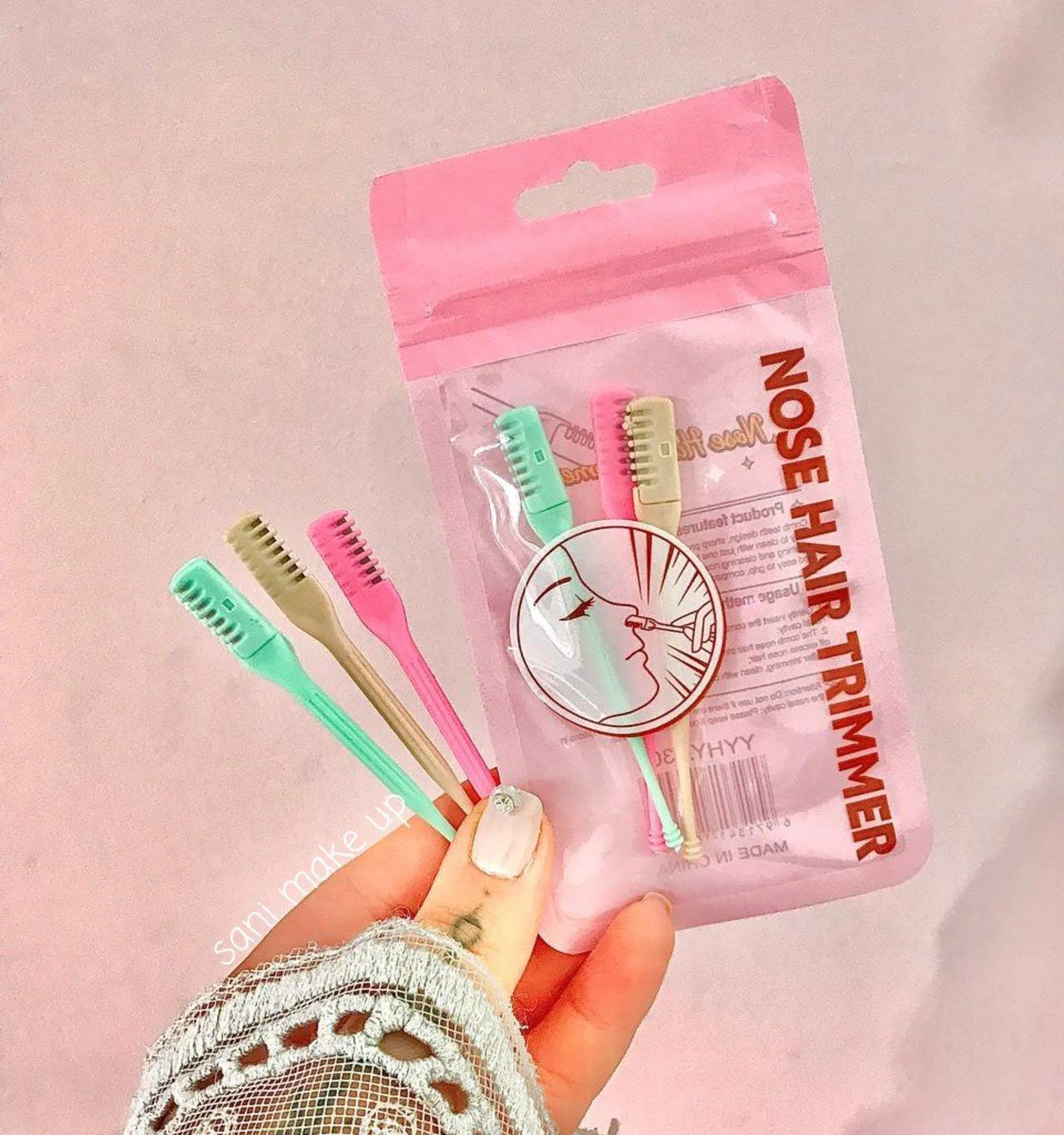 تیغ اصلاح بینی Nose hair trimmer